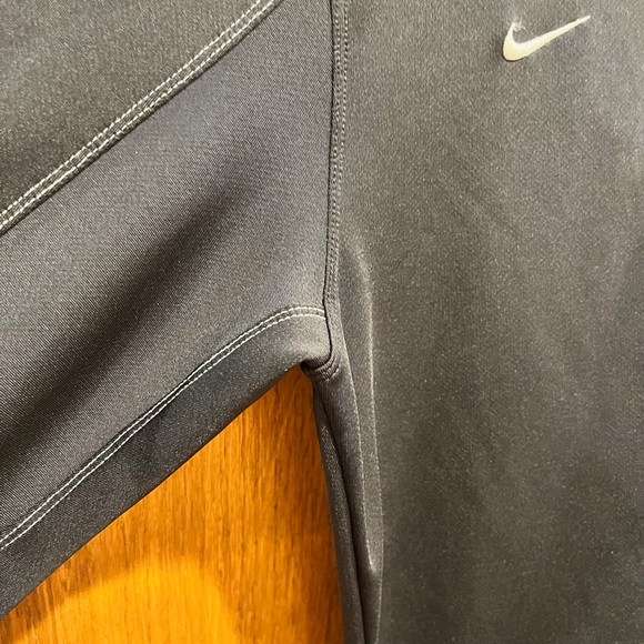 Nike Dri-Fit Black and White Cornell Soccer Quarter Zip-Up Hoodie - Size Small - Picture 8 of 12